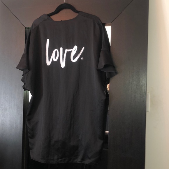 Victoria Secret Robe - Picture 1 of 3